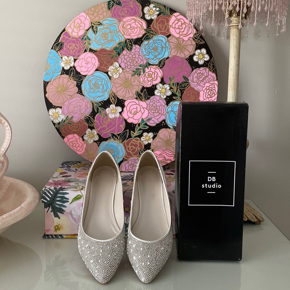 Worn once to a wedding reception silver & white beaded flats - size 9